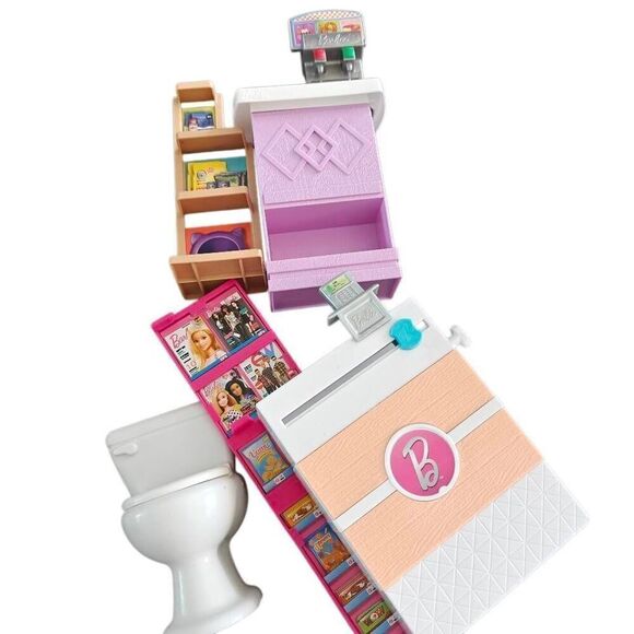 Barbie Furniture Randomized Box - Picture 1 of 3